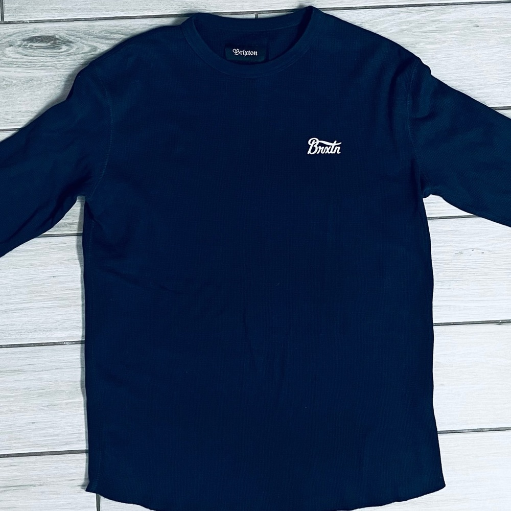 Brixton long sleeve shirt. Navy. EUC.